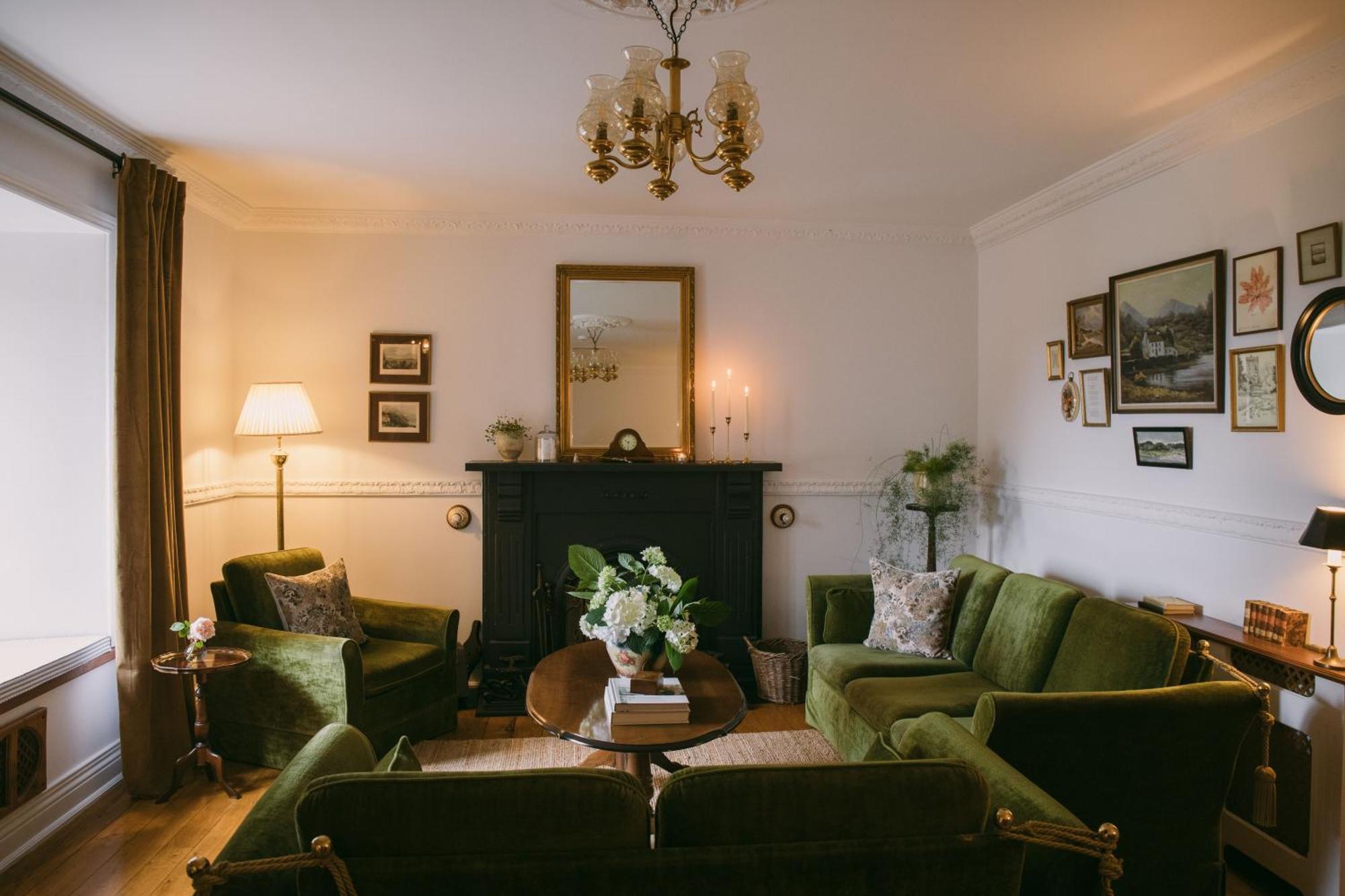 Adrigole Mossie'S Bed & Breakfast エクステリア 写真