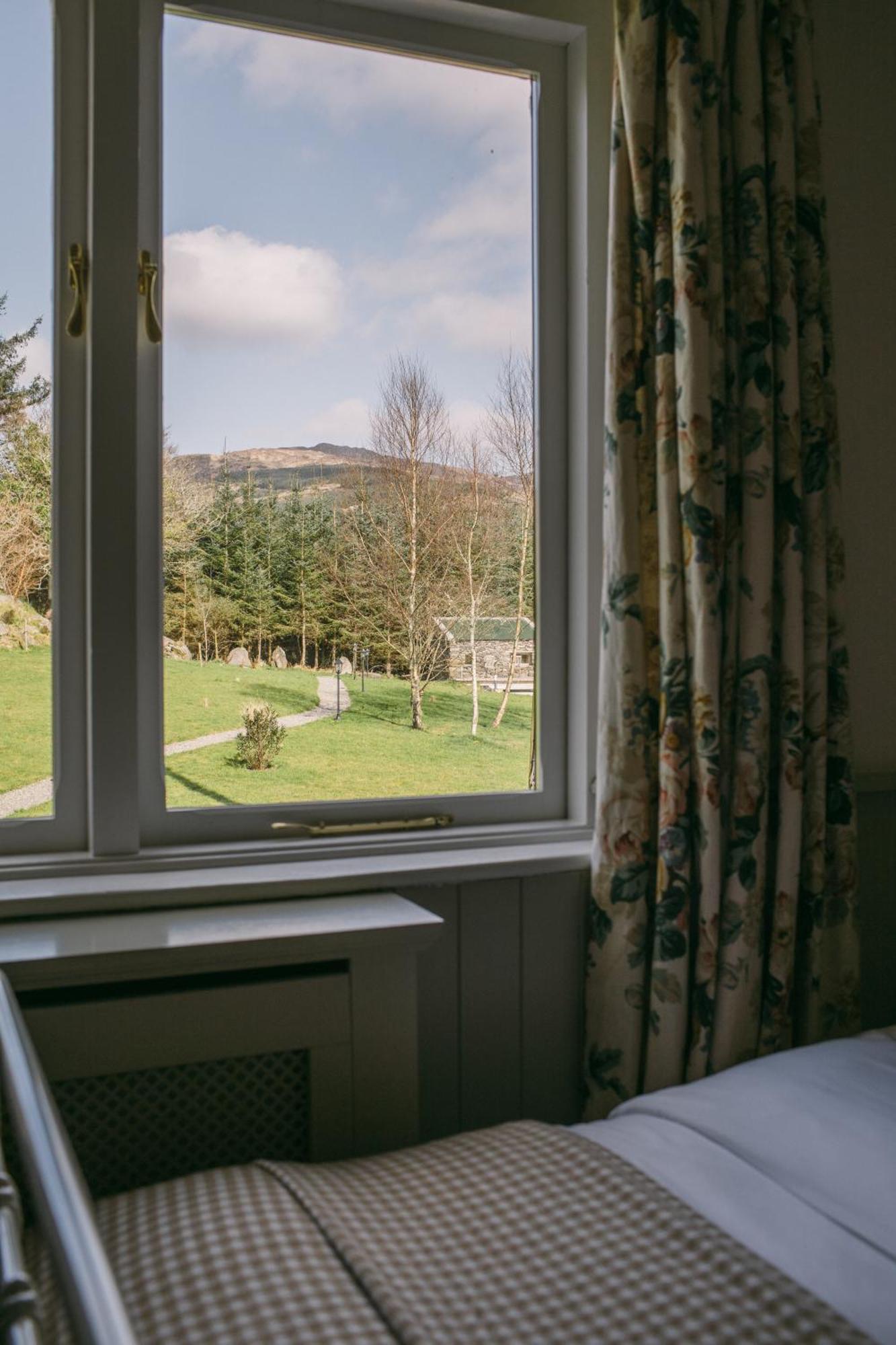 Adrigole Mossie'S Bed & Breakfast エクステリア 写真