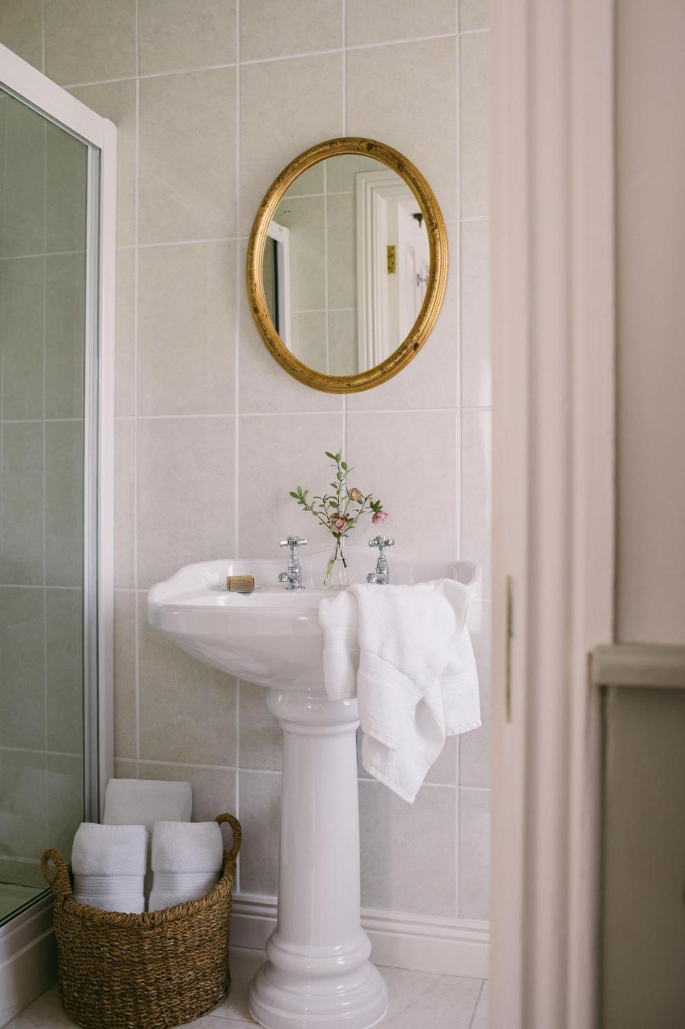 Adrigole Mossie'S Bed & Breakfast エクステリア 写真